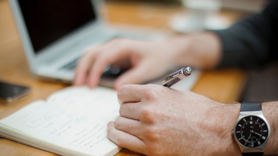 Taking notes during a virtual interview
