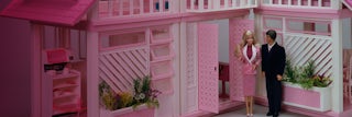 Watch Barbie Dreamhouse Challenge online