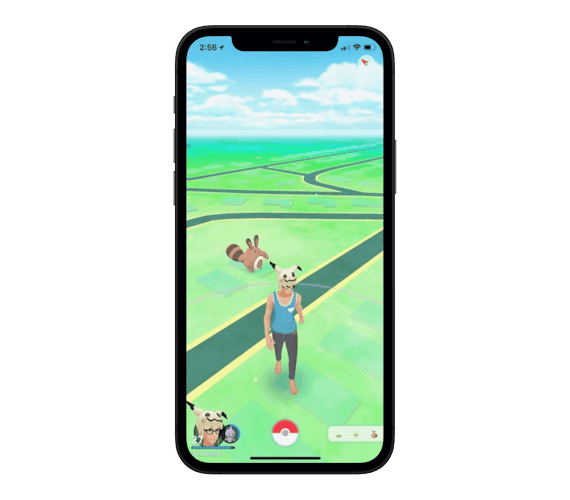 Het gameplayscherm van Pokémon Go op een iPhone.